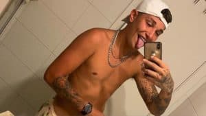 Mc Gui desabafa após sofrer acidente de moto (Imagem: Instagram) Mc Gui desabafa após sofrer acidente de moto (Imagem: Instagram)