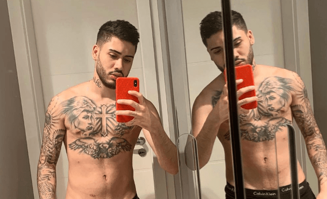 Kevinho vira motivo de piada por foto de cueca e se vinga