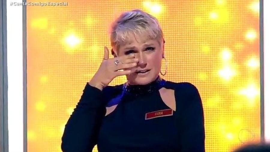 Xuxa surpreende com homenagem para Gugu Liberato