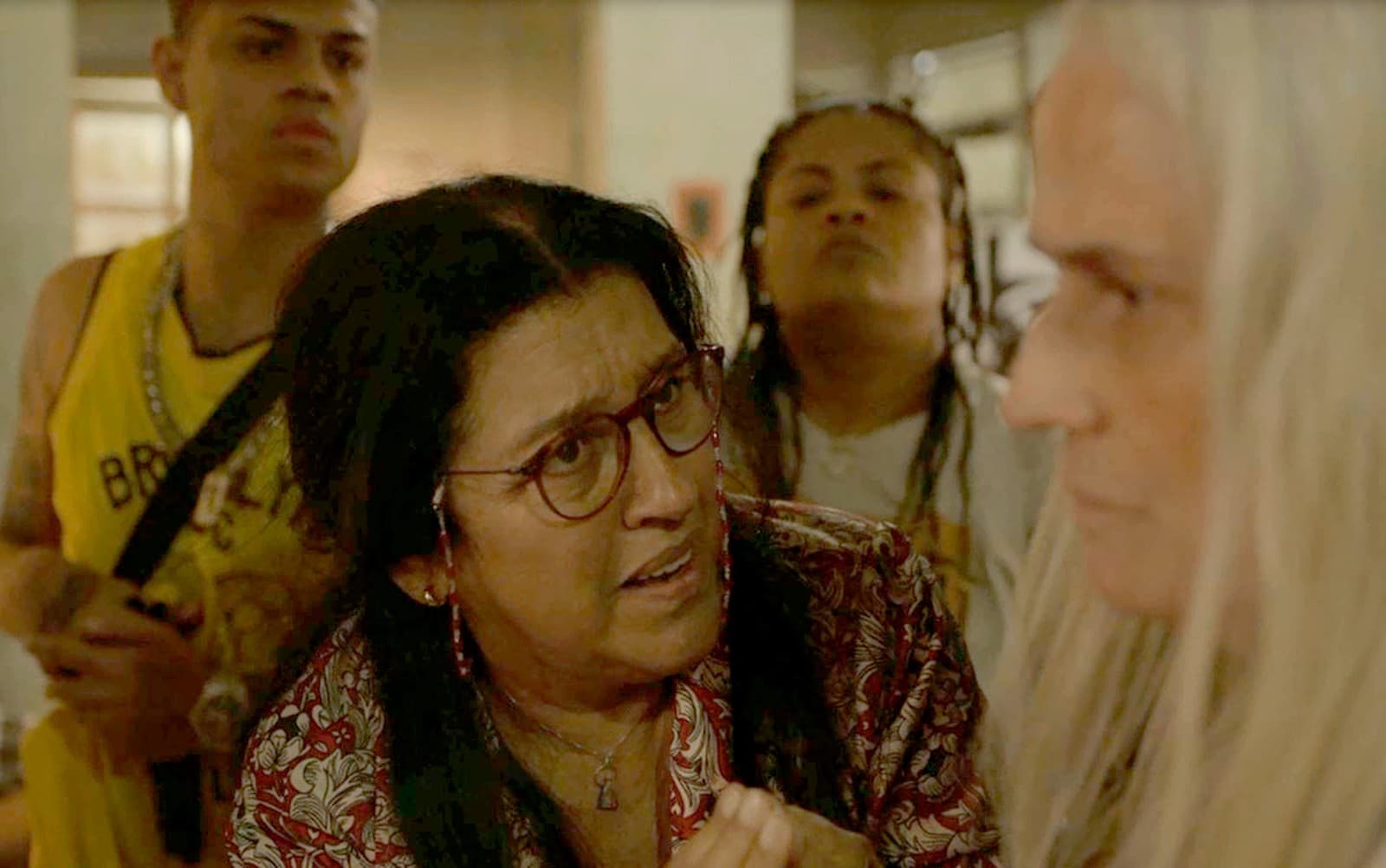 Lurdes e Kátia em cena da novela Amor de Mãe (Foto: Reprodução) Lurdes e Kátia em cena da novela Amor de Mãe (Foto: Reprodução)