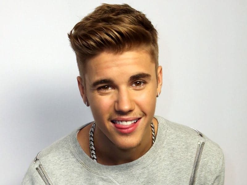 Justin Bieber se arrepende por comentários racistas e faz publicação pedindo desculpas: "Eu não tinha educação"