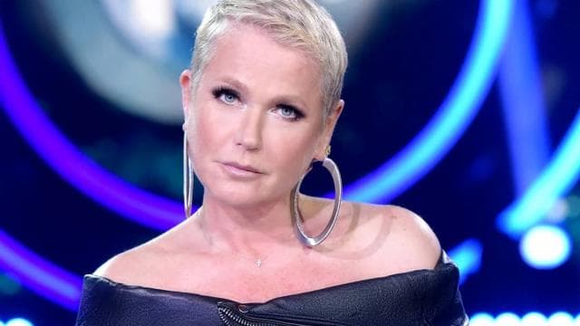 Xuxa Meneghel se declara para o marido e encanta seguidores: "Deus me ama muito, certeza"