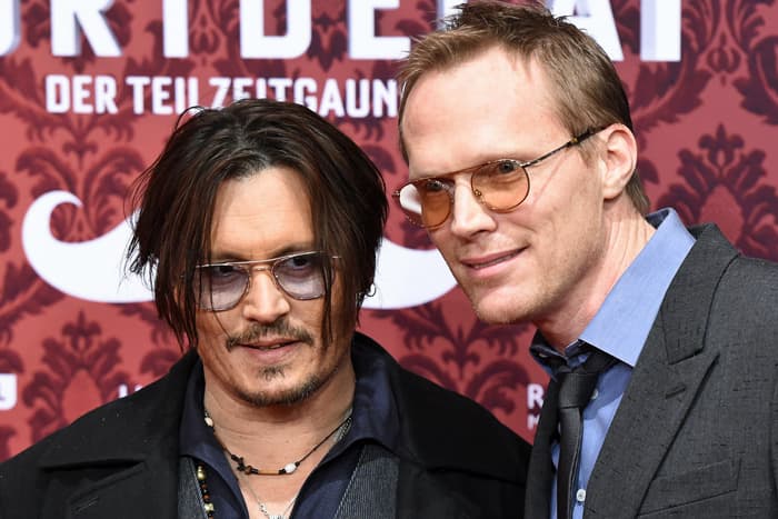 Johnny Depp e Paul Bettany (Foto: Reprodução) Johnny Depp e Paul Bettany (Foto: Reprodução)