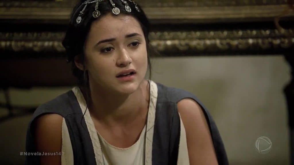 Temina sofre em cena da novela de Jesus Temina sofre em cena da novela de Jesus