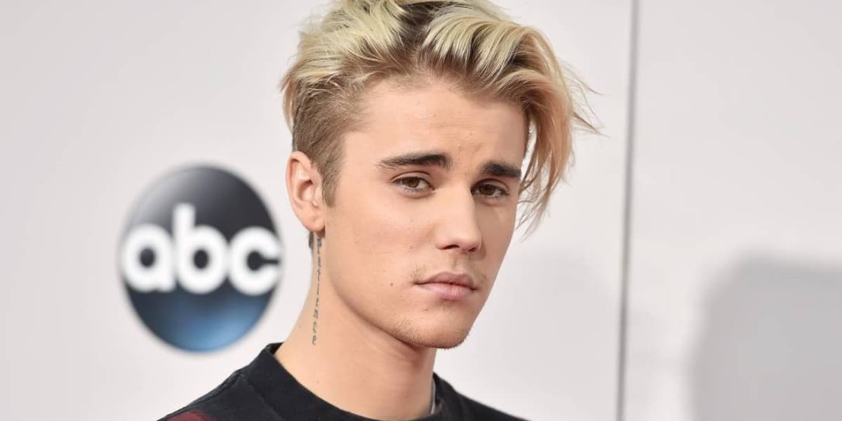 Justin Bieber briga com Hailey Baldwin e se reaproxima de Selena Gomez (Foto: Reprodução) Justin Bieber briga com Hailey Baldwin e se reaproxima de Selena Gomez (Foto: Reprodução)
