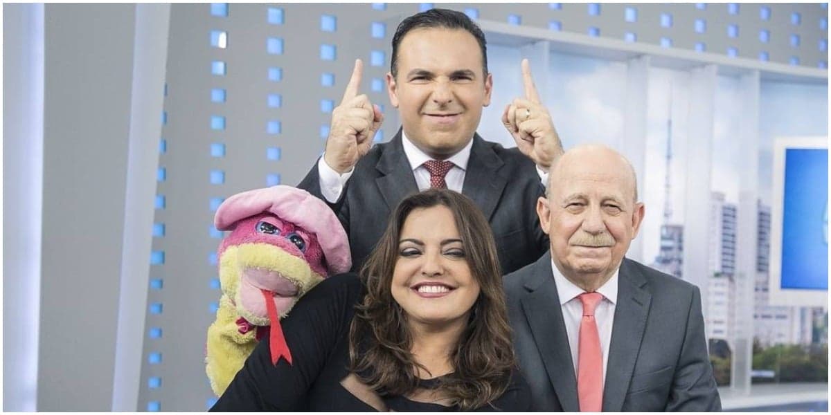 Reinaldo Gottino, Fabíola Reipert e Renato Lombardi comandam o Balanço Geral SP na Record (Foto: Divulgação) Reinaldo Gottino, Fabíola Reipert e Renato Lombardi comandam o Balanço Geral SP na Record (Foto: Divulgação)