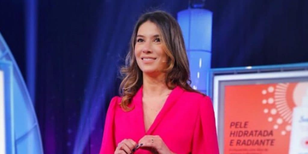 Rebeca Abravanel carrega o SBT nas costas e Sandra Annenberg é chamada às pressas: Audiências 27/11