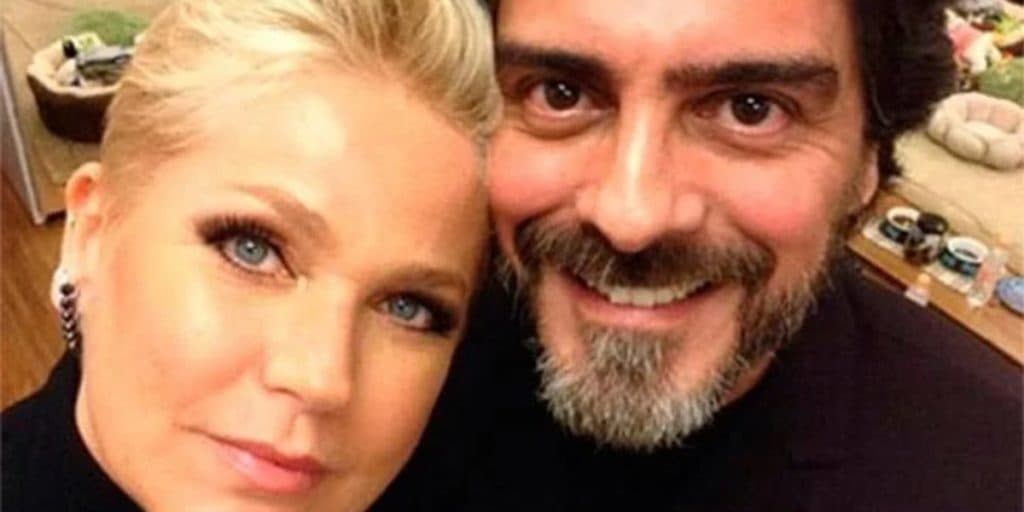 Xuxa Meneghel revela que tem segunda filha, anuncia em ligação com Junno e confirma: "Resolvi mostrar"