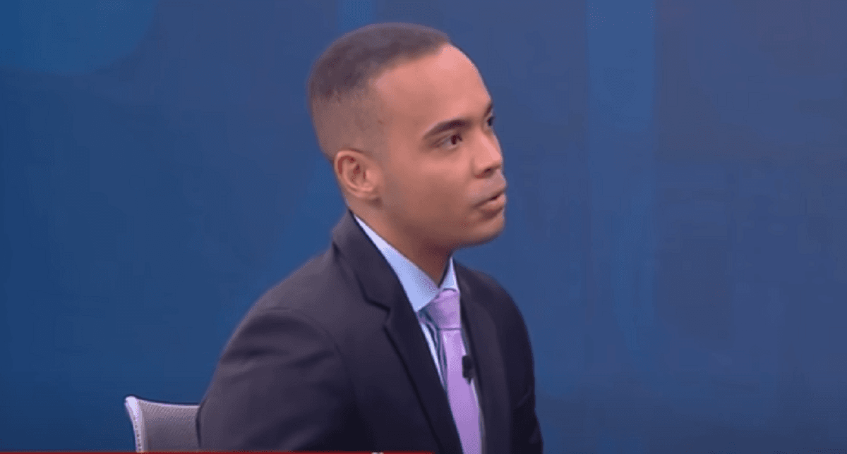 Diego Sarza na CNN (Foto: Reprodução) Monalisa Perrone Diego Sarza na CNN (Foto: Reprodução) Monalisa Perrone