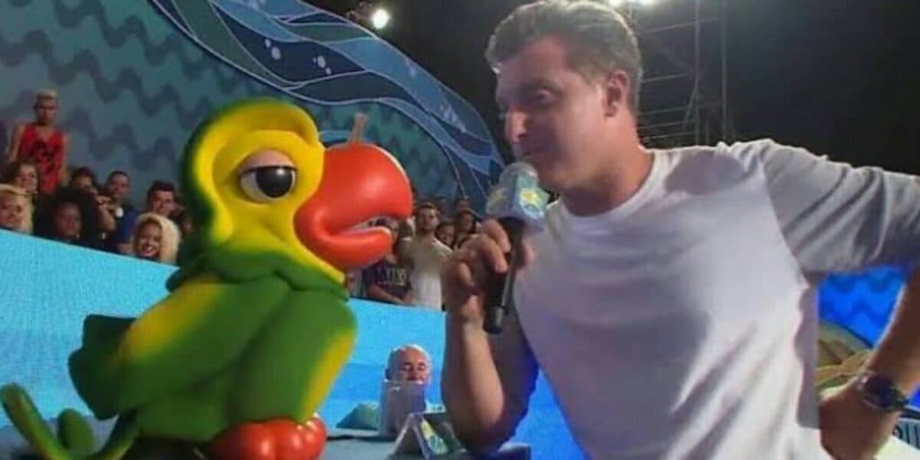 Luciano Huck homenageia Tom Veiga, intérprete de Louro José: "Querido amigo"