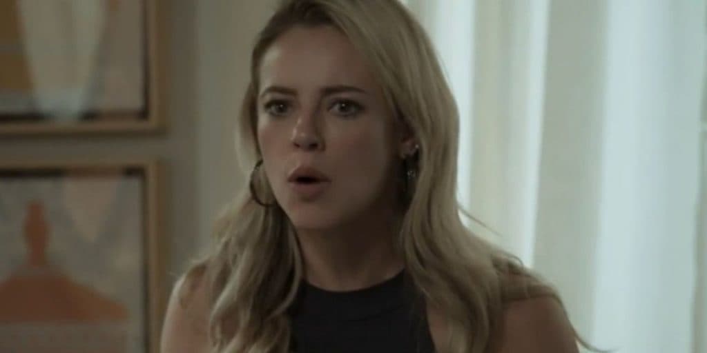 A Força do Querer: Jeiza é pega de surpresa, não escapa da armação de Rubinho e leva tiro de fuzil
