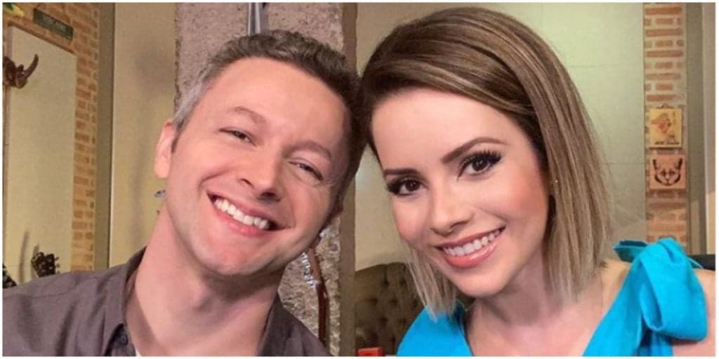 Obrigada a lidar com anúncio de divórcio do marido, Sandy se emociona e expõe tudo ao público: "História tão linda"