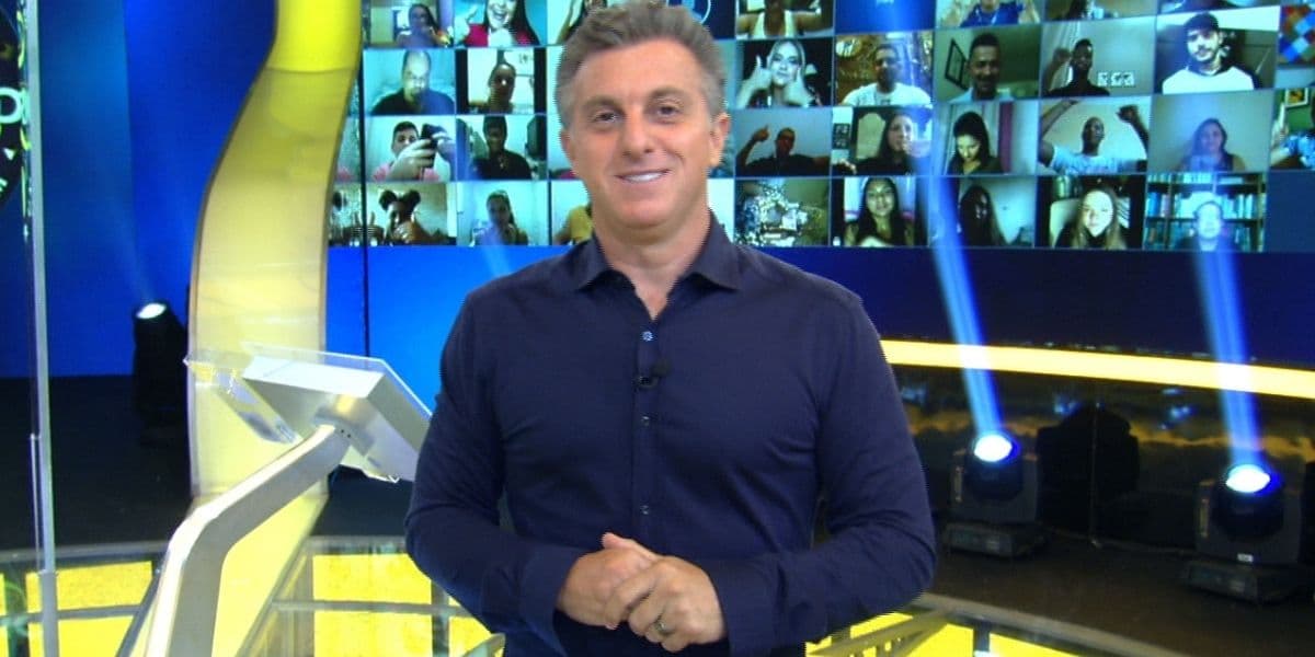 Luciano Huck voltou a criticar o governo de Jair Bolsonaro (Foto: Reprodução) Luciano Huck voltou a criticar o governo de Jair Bolsonaro (Foto: Reprodução)