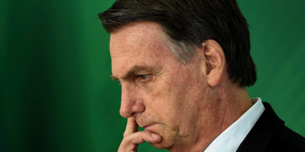 Bolsonaro aumenta rejeição do eleitorado e é apontado como principal culpado por mortes pela Covid-19