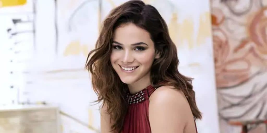 Bruna Marquezine, após expor partes íntimas, é pega no pulo do gato com novo amor e relação é exposta