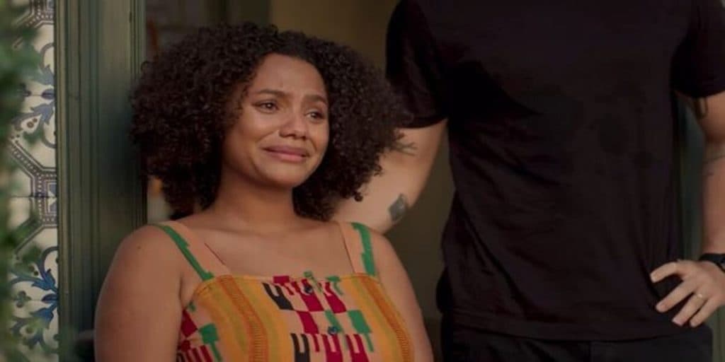 Amor de Mãe: Camila sobrevive a morte, Lurdes faz escândalo e Thelma surta de ódio