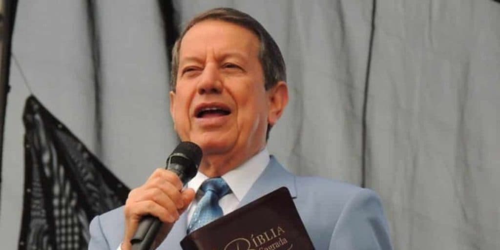 É urgente: R.R Soares, líder máximo de igreja, acaba de ser internado às pressas: "Grave"