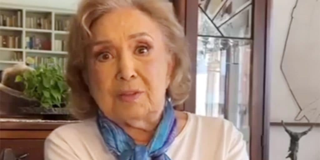 Eva Wilma internada, descobre doença