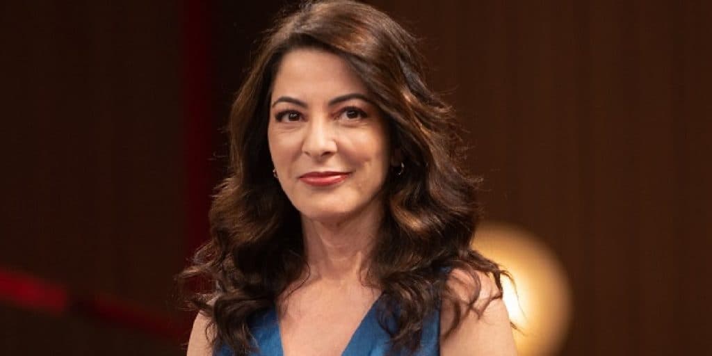 Ana Paula Padrão, após anos longe da Globo, volta aos estúdios da emissora e dá depoimento assustador: "Cadáver"