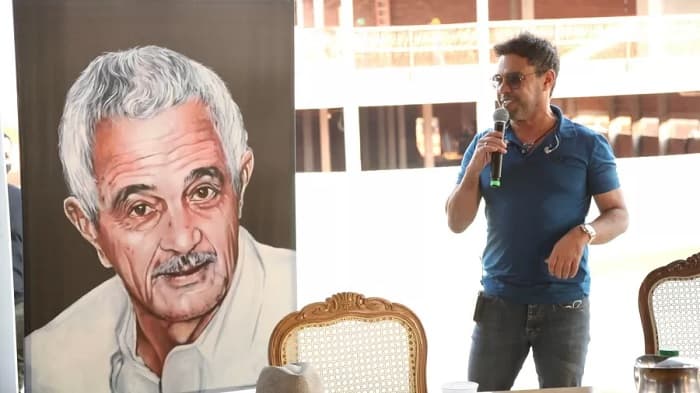 Zezé Di Camargo descobrindo que o hospital homenagearia seu pai (Foto: Marcos Ribas/Brazil News) Zezé Di Camargo descobrindo que o hospital homenagearia seu pai (Foto: Marcos Ribas/Brazil News)
