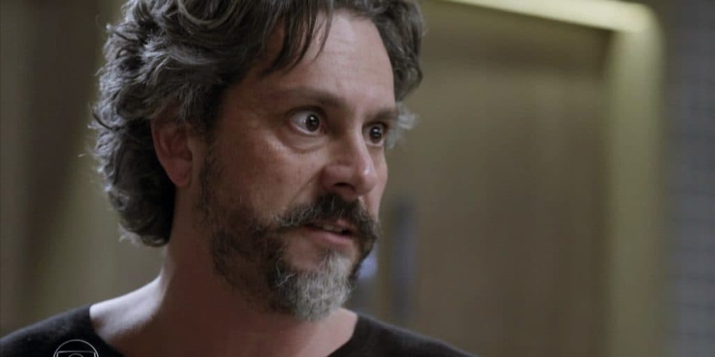 Império - Filho ou inimigo? José Alfredo confronta José Pedro após traição escancarada: "Fabrício Melgaço"