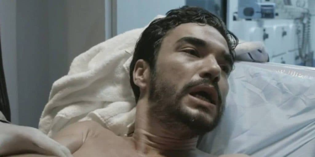 Império: José Pedro é encurralado, sofre atentado e fica entre a vida e a morte: "Não quero morrer"