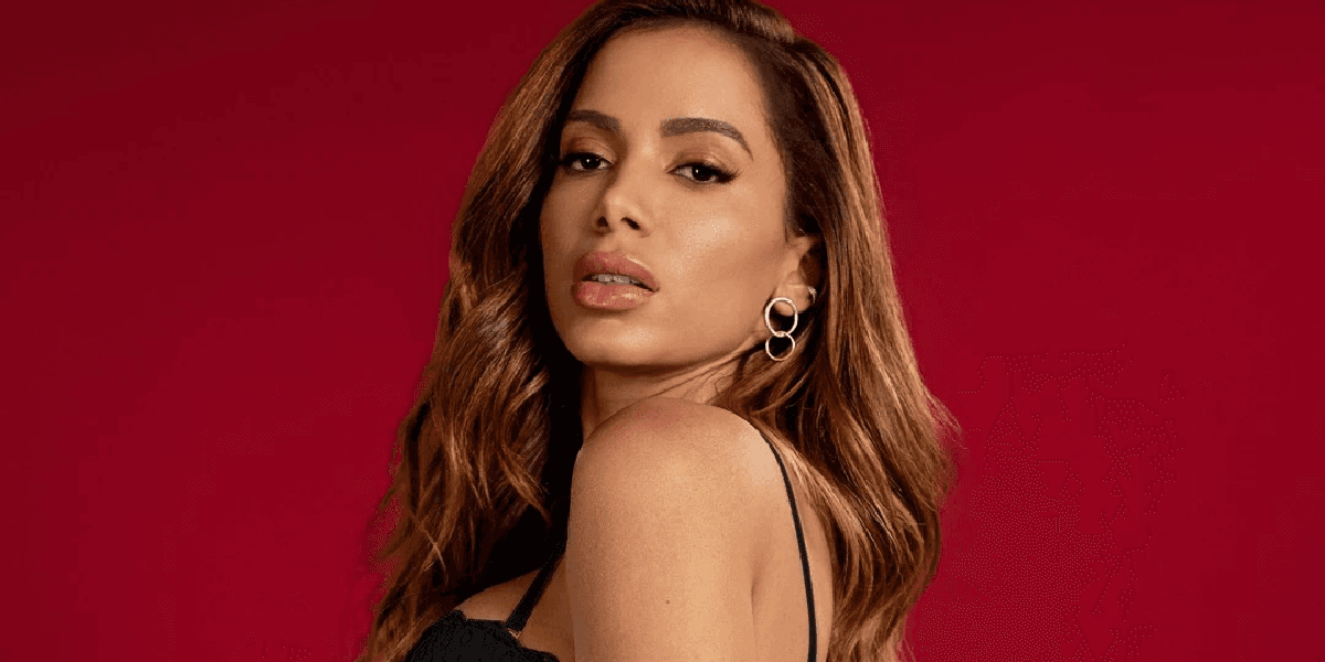 Anitta responde comentário de Gaby Amarantos (Foto: Divulgação) Anitta responde comentário de Gaby Amarantos (Foto: Divulgação)