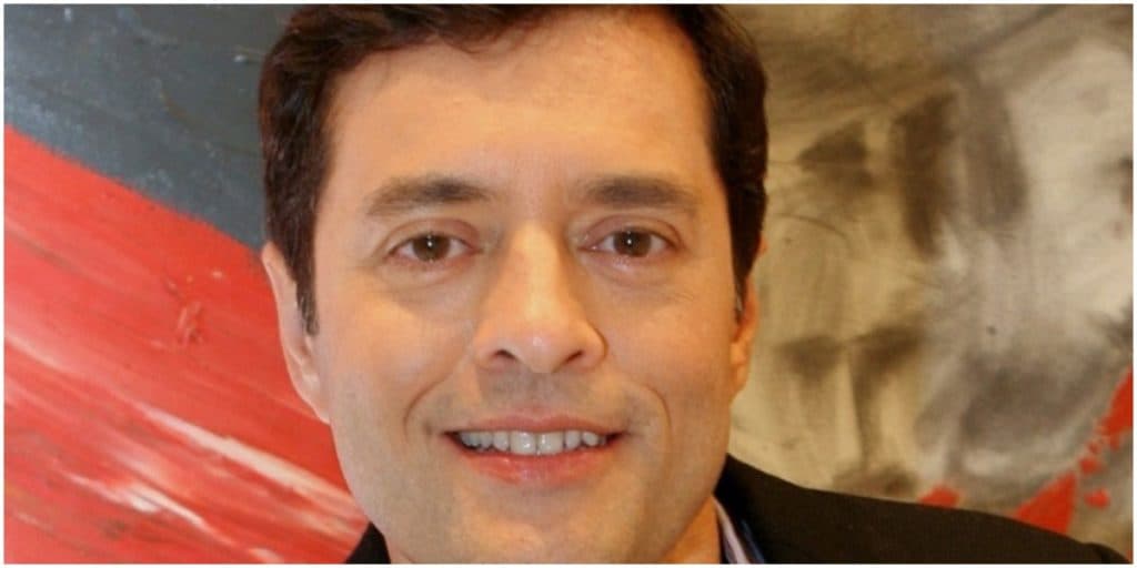 Autor de Os Mutantes, Tiago Santiago fala sobre retorno à TV e faz anúncio: "Novelas bíblicas"
