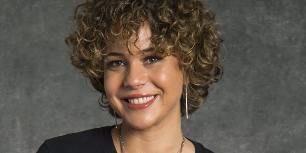 “Engoli um segredo que não é meu”, Leandra Leal se revolta e tira autor da Globo do sério