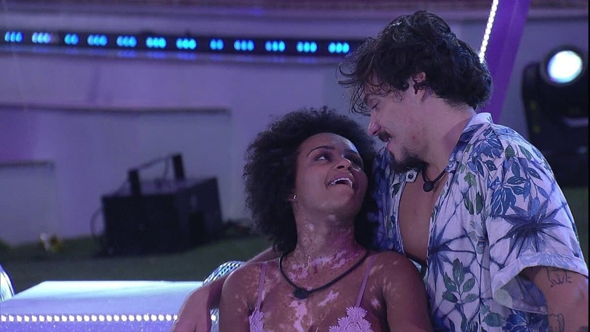 BBB22: Eliezer teve um affair com Natália na casa (Foto: Reprodução) BBB22: Eliezer teve um affair com Natália na casa (Foto: Reprodução)