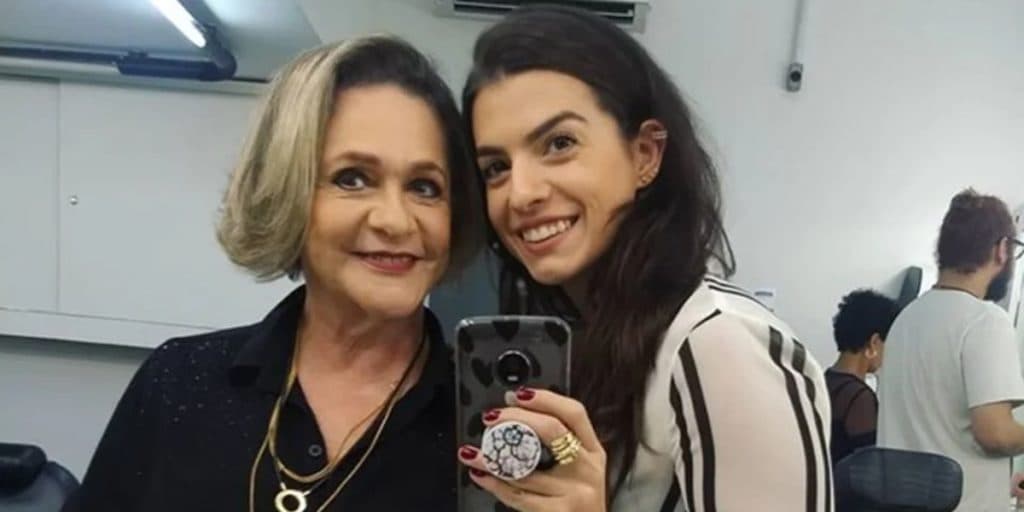 Fafy Siqueira e sua namorada, Fernanda, estiveram no Caldeirão com Marcos Mion (Foto: Reprodução) Fafy Siqueira e sua namorada, Fernanda, estiveram no Caldeirão com Marcos Mion (Foto: Reprodução)