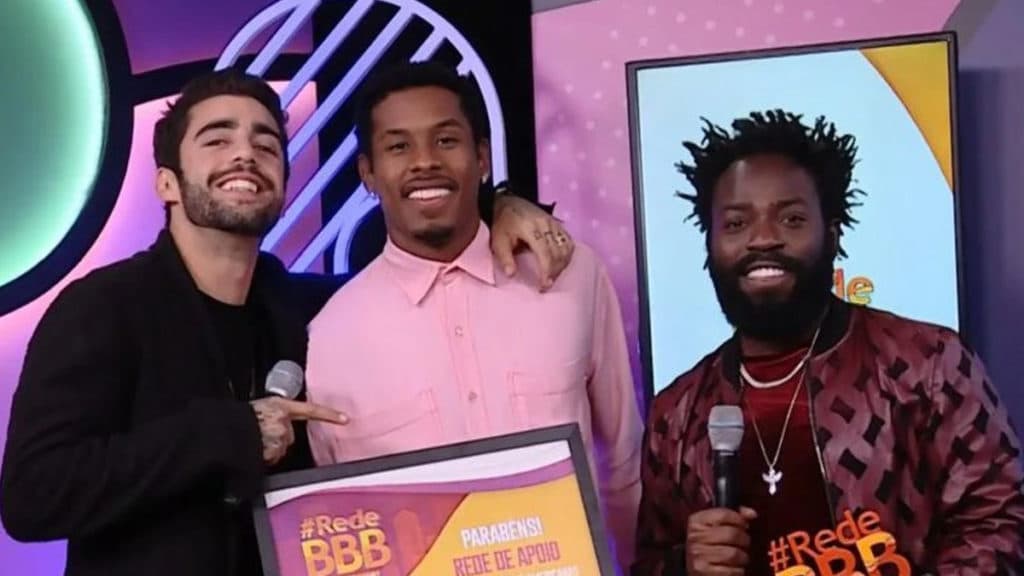 BBB22: Paulo André, Pedro Scooby e Douglas Silva organizam saidinha e Arthur Aguiar é excluído