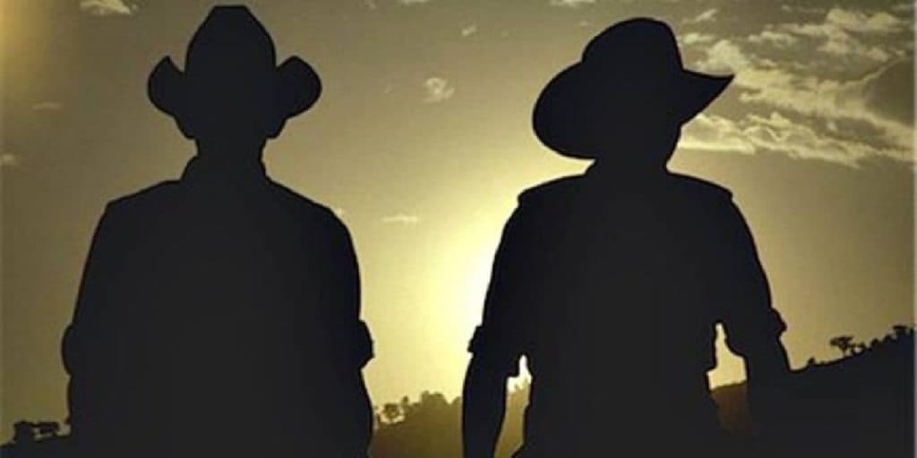 Fim de dupla sertaneja foi marcado com barraco, agressão e até chutes entre os cantores