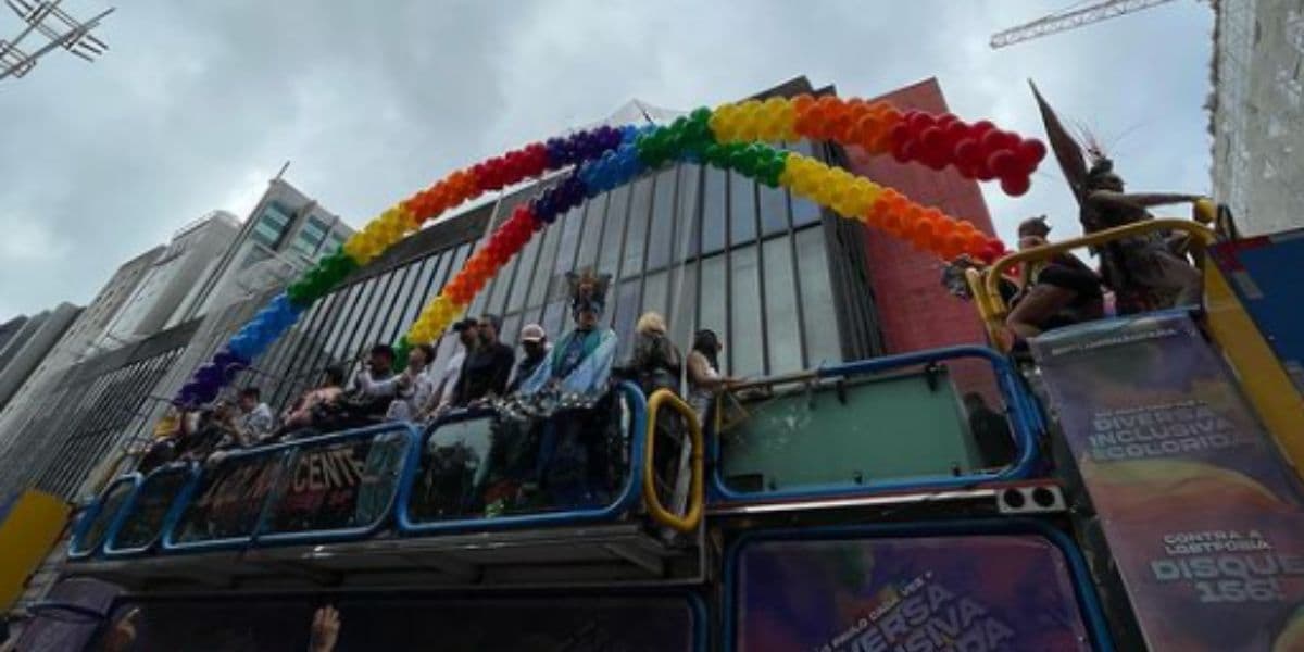 Sandra Annenberg recebe carinho de amigos e seguidores após postar registros na Parada do Orgulho LGBTQIA+ - Foto: Reprodução Instagram Sandra Annenberg recebe carinho de amigos e seguidores após postar registros na Parada do Orgulho LGBTQIA+ - Foto: Reprodução Instagram