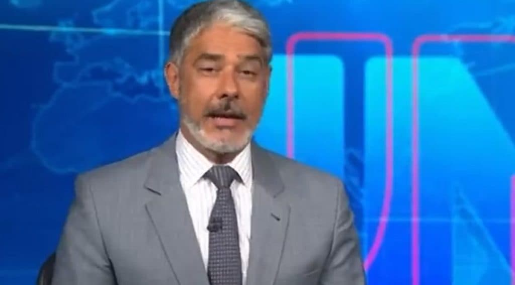 William Bonner divulga foto com recado e confirma notícia ao Brasil: "Só lembrando"
