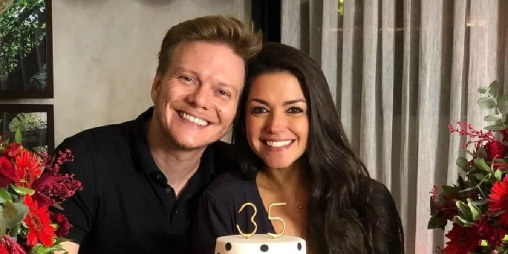 "Diz o que você quer", Thaís Fersoza mostra recado a Michel Teló e cantor se pronuncia: "Por favor"