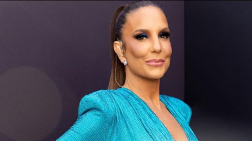 Ivete Sangalo faz textão e confirma: "Foi um acontecimento no meu coração"