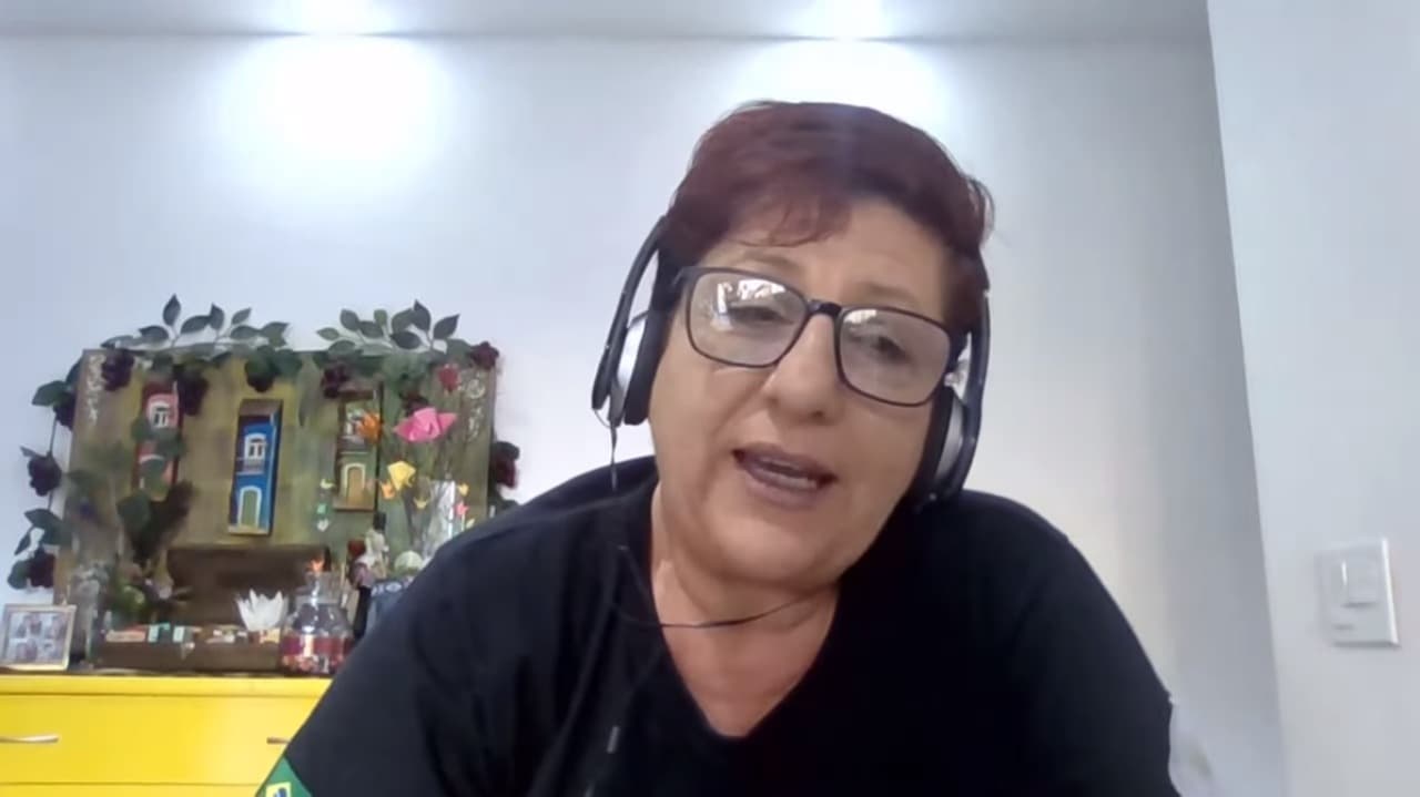 Paraskevi Kotta em entrevista para a Band (Foto: Reprodução/YouTube) Paraskevi Kotta em entrevista para a Band (Foto: Reprodução/YouTube)
