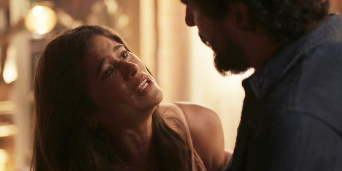 Candoca e Tertulinho em cena da novela Mar do Sertão Candoca e Tertulinho em cena da novela Mar do Sertão