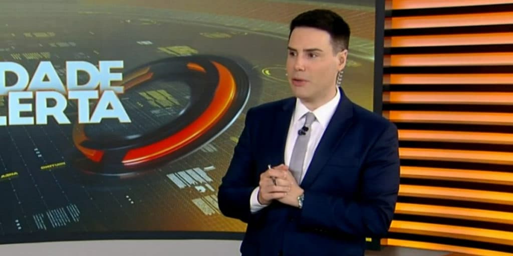 Luiz Bacci vai ao ar antes da hora e dá notícia urgente, esperada por muitos brasileiros: "Ainda hoje"