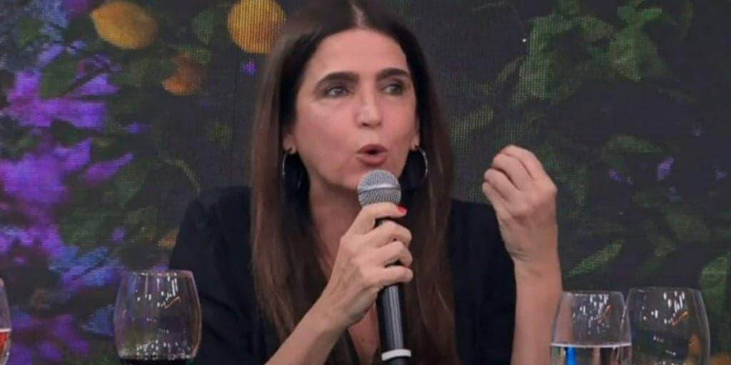 Nos bastidores do Faustão, Malu Mader desabafa sobre situação do Brasil: "Vai acabar esse tempo triste"