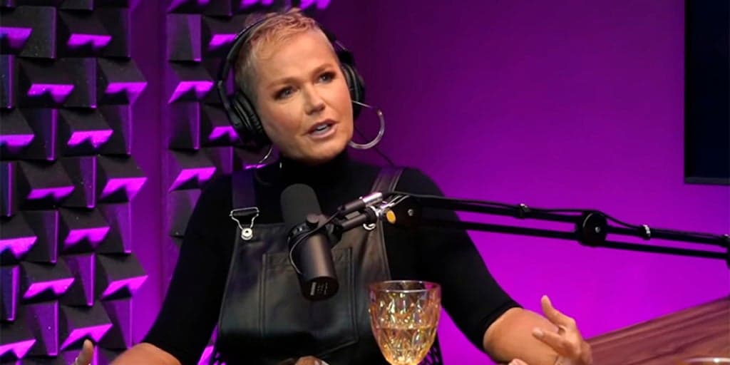 "Não era pra estar", Xuxa foi sincera sobre paquita estar fora da sua vida e moça rebateu em público