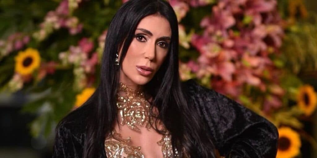 Foto de Michelle Barros com o filho maior que ela chocou: "Inacreditável você ter um filho desse tamanho"