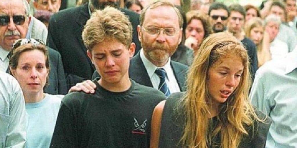 Estado do irmão de Suzane Von Richthofen e mensagem enviada à assassina são vazados: "Não podia"