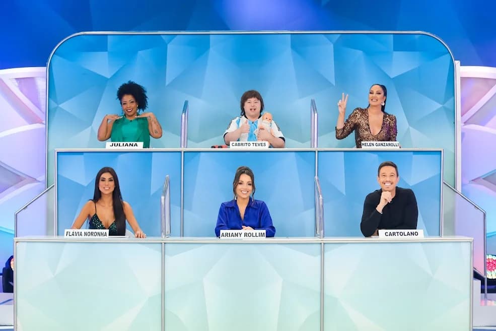 Sem pensar duas vezes, Patricia Abravanel convoca apresentadora que teve tapete puxado na RedeTV! para ir ao seu programa, no SBT - Foto Reprodução Sem pensar duas vezes, Patricia Abravanel convoca apresentadora que teve tapete puxado na RedeTV! para ir ao seu programa, no SBT - Foto Reprodução