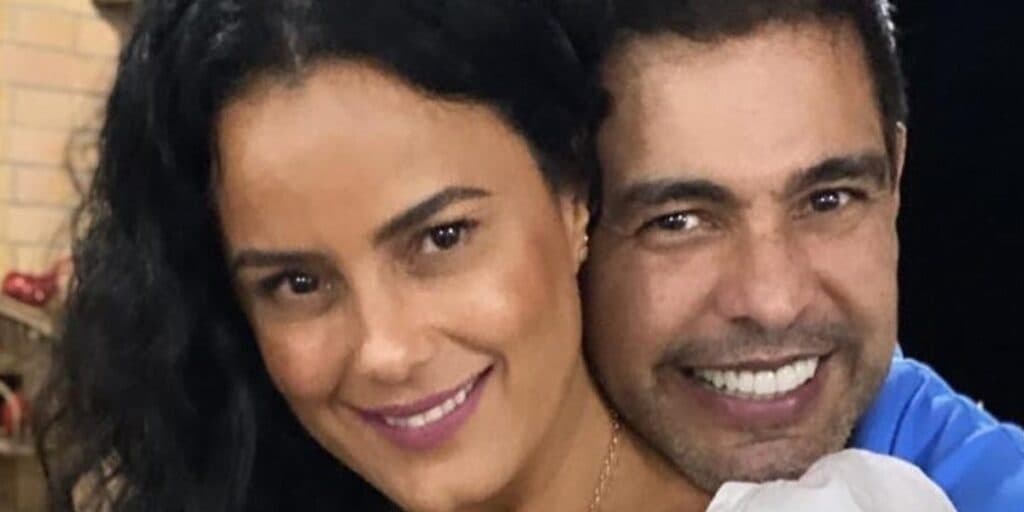 Luciele Di Camargo mostra que estava ouvindo de Zezé e assume: "Só aumenta"