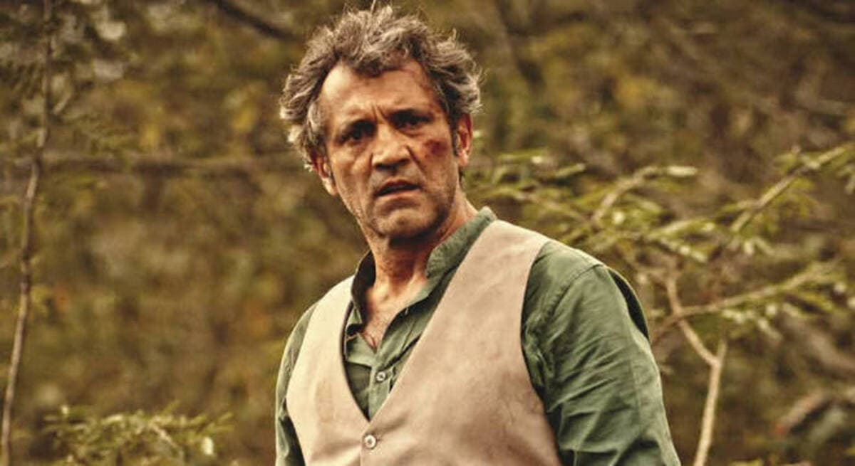 Domingos Montagner protagonizava com seu personagem "Santo dos Anjos" em "Velho Chico" da Globo em 2016 (Foto Reprodução/Internet) Domingos Montagner protagonizava com seu personagem "Santo dos Anjos" em "Velho Chico" da Globo em 2016 (Foto Reprodução/Internet)