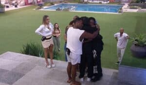 BBB23: Grupo Fundo do Mar se despedem de Gabriel (Foto: Reprodução / Globoplay) BBB23: Grupo Fundo do Mar se despedem de Gabriel (Foto: Reprodução / Globoplay)