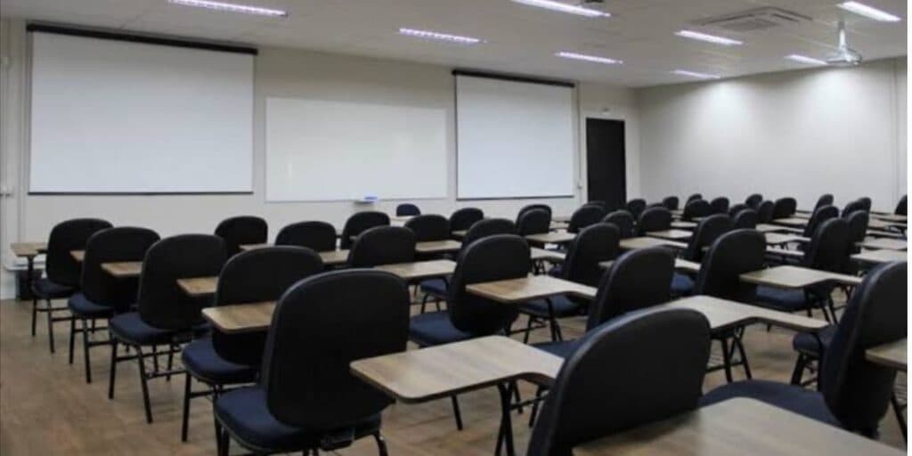 Essa notícia deveria fazer com que as aulas antes das 09 da manhã acabassem de uma vez