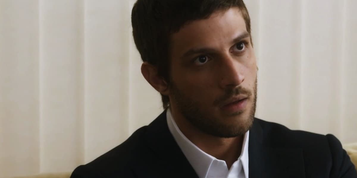 Ari vai ficar passado na novela Travessia Ari vai ficar passado na novela Travessia